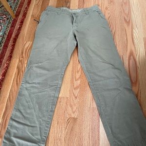 Columbia Regular-Fit Cargo Khaki Pants 32 x 32